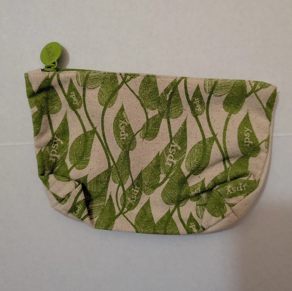 Cosmetic Bags Lot of 5 Clinique Ipsy Donald Jonathan Adler